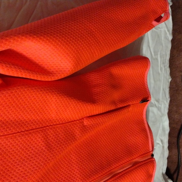 Avia, women's activewear jacket. - Picture 3 of 5